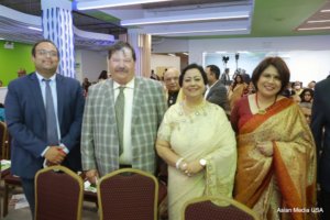 Sen Ram Villivallam, Mayor Rodney Craig, Mrs. Santosh Kumar and Mrs Surabhi Kumar