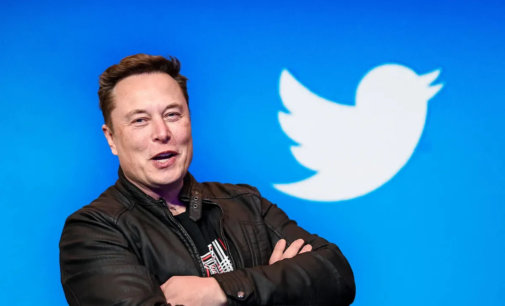 Elon Musk hints at Twitter charging commercial, govt users