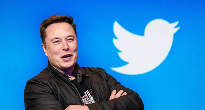 Elon Musk hints at Twitter charging commercial, govt users