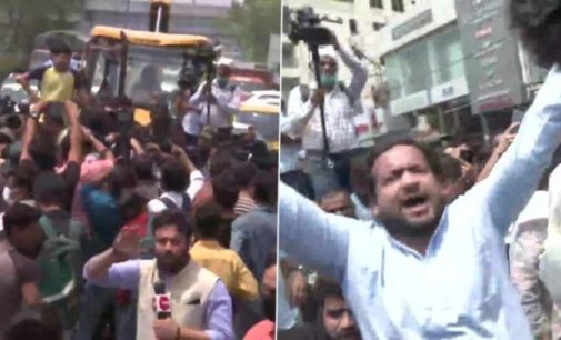 Locals protest anti-encroachment drive in Delhi’s Shaheen Bagh