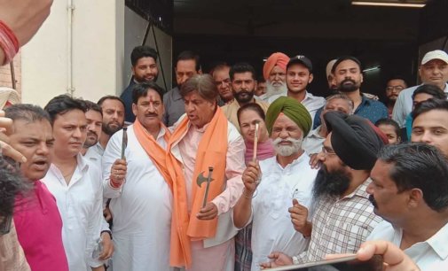 Punjab Revenue Minister Jimpa pays obeisance at Bhagwan Parshuram’s Tapo-Sathali at village Khati