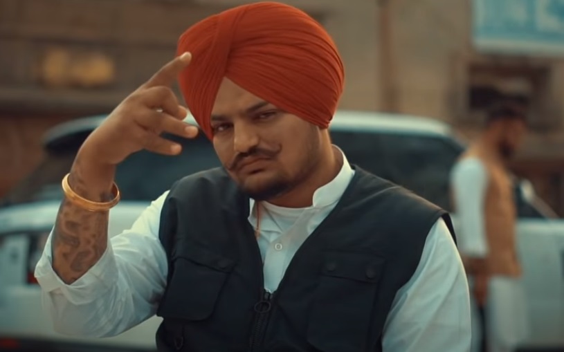 Police deployed outside residence of slain Punjabi singer Sidhu Moose Wala - Vimarsana News