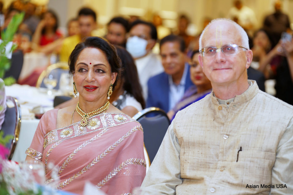 Bollywood legend Hema Malini supports ISKCON Naperville - Vimarsana News