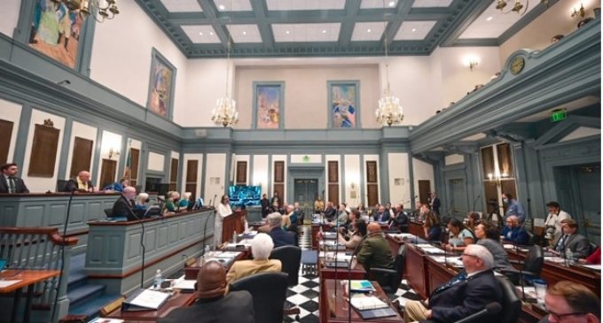 Sri Sri Ravi Shankar supports tackling mental health epidemic, addressing Delaware General Assembly