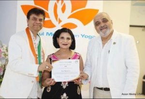 President-Mindful Meditation Yoga & VP-FIA Anu Malhotra, FIA Chairman Sunil Shah and FIA President Hitesh Gandhi.