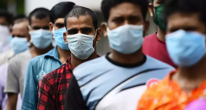 India sees nearly 41 pc jump in COVID cases, logs 5,233 new infections