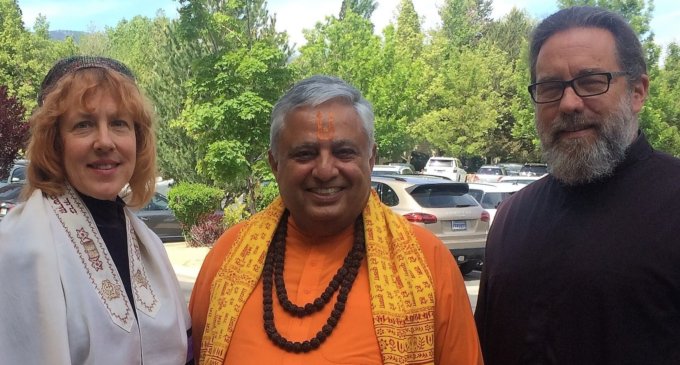 Interfaith coalition wants prayer in nation’s schools, but rotating among religions