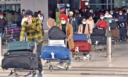 Long queues back at Delhi airport, passengers say nothing has changed
